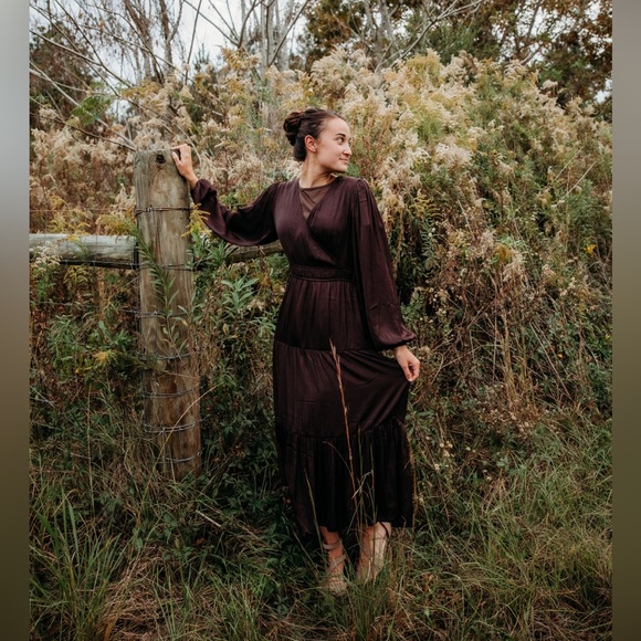 Meet your Posher, Breanna - Picture 1 of 11